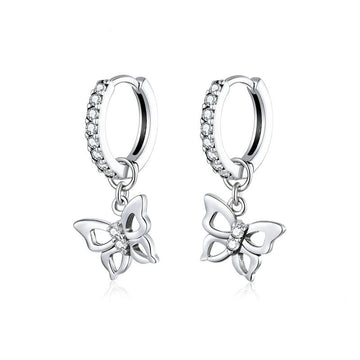Pendientes elegantes de aro con mariposa y circonitas transparentes en plata de ley 925