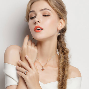 Ways To Choose Silver Studded Earrings