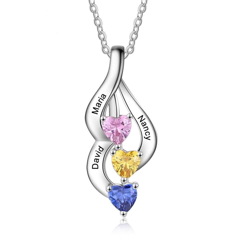 Collana personalizzata con ciondolo a forma di 3 cuori con pietra portafortuna